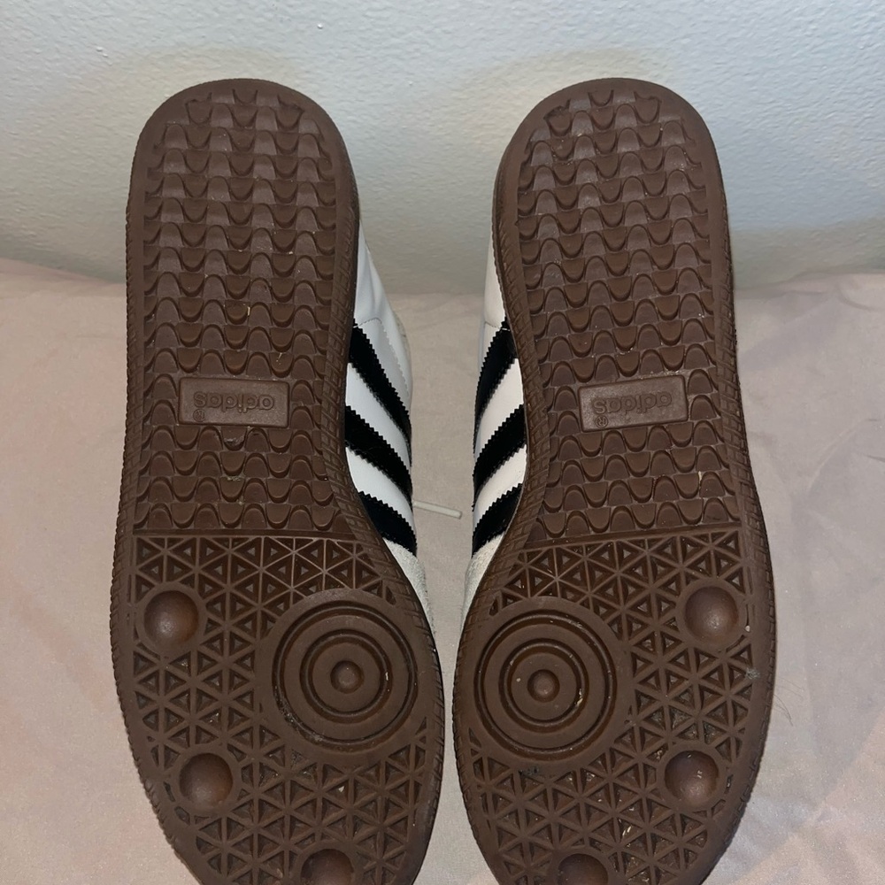 Adidas Samba Classic Men's Shoes - White and Black - Picture 4 of 5